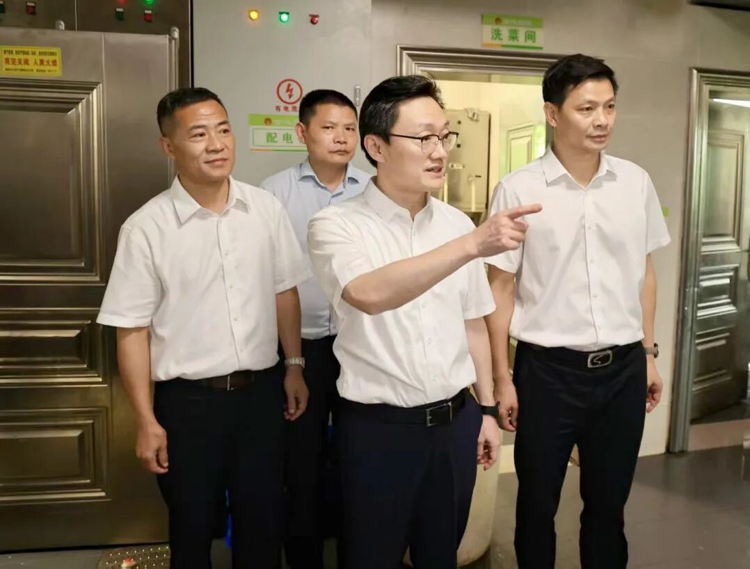 绷紧安全之弦  筑牢发展之基 — 刘平副市长莅临公司督导安全生产工作